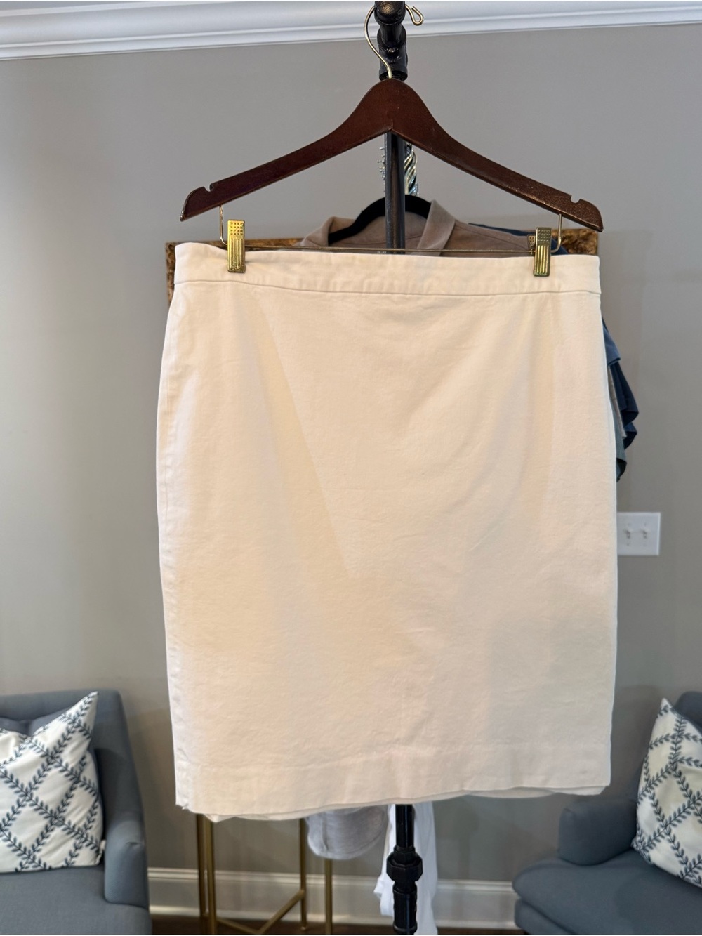 J. Crew Cream Cotton Pencil Skirt - Lined